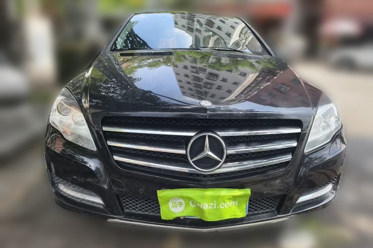 Used Mercedes-Benz R-Class 2017 R 320 4MATIC Business Edition Prestige Model Front
