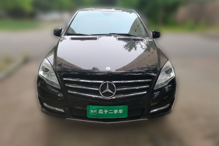 Used Mercedes-Benz R-Class 2017 R 320 4MATIC Business Edition Prestige Model Front