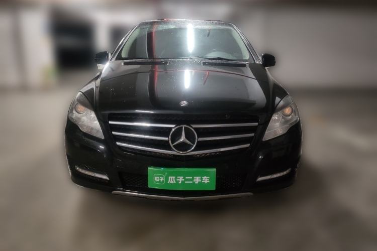 Used Mercedes-Benz R-Class 2017 R 320 4MATIC Business Edition Prestige Model Front