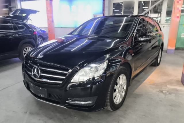 Used Mercedes-Benz R-Class 2017 R 320 4MATIC Business Edition Prestige Model