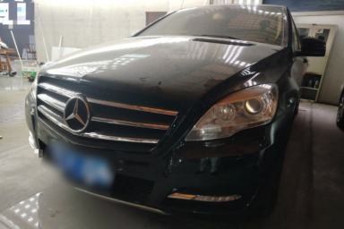 Used Mercedes-Benz R-Class 2017 R 320 4MATIC Business Edition Prestige Model