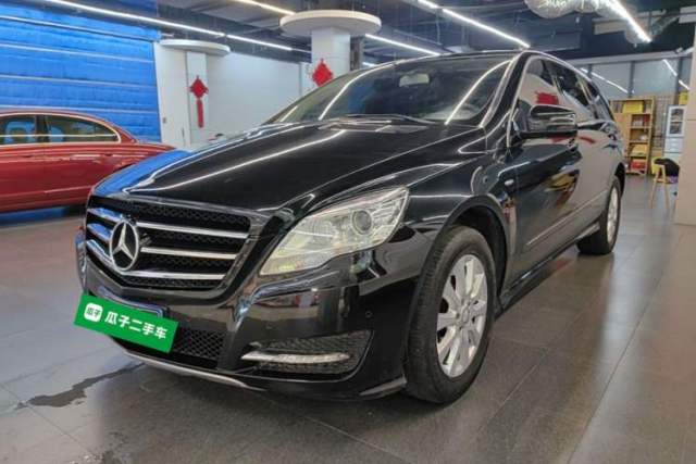Used Mercedes-Benz R-Class 2017 R 320 4MATIC Business Edition Prestige Model