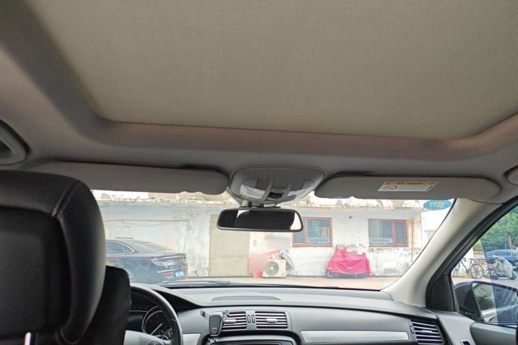 Used Mercedes-Benz R-Class 2017 R 320 4MATIC Business Edition Prestige Model Headliner