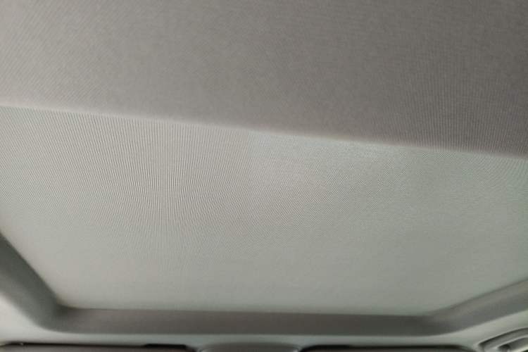 Used Mercedes-Benz R-Class 2017 R 320 4MATIC Business Edition Prestige Model Headliner
