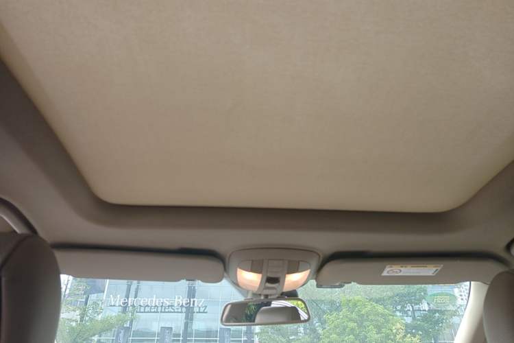 Used Mercedes-Benz R-Class 2017 R 320 4MATIC Business Edition Prestige Model Headliner