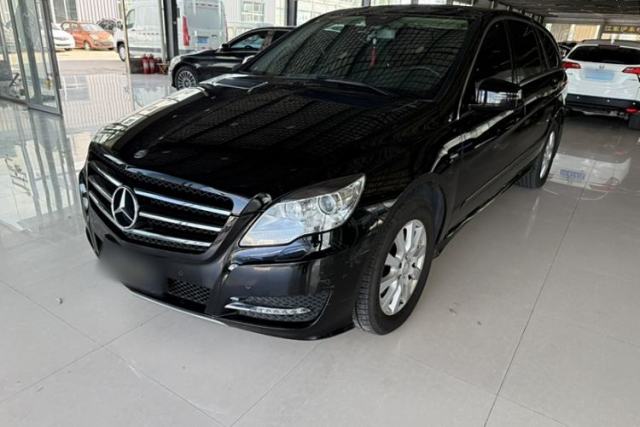 Used Mercedes-Benz R-Class 2017 R 320 4MATIC Business Edition Prestige Model