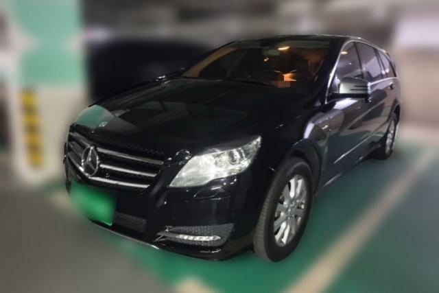 Used Mercedes-Benz R-Class 2017 R 320 4MATIC Business Edition Prestige Model