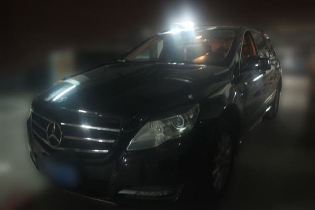 Used Mercedes-Benz R-Class 2017 R 320 4MATIC Business Edition Prestige Model