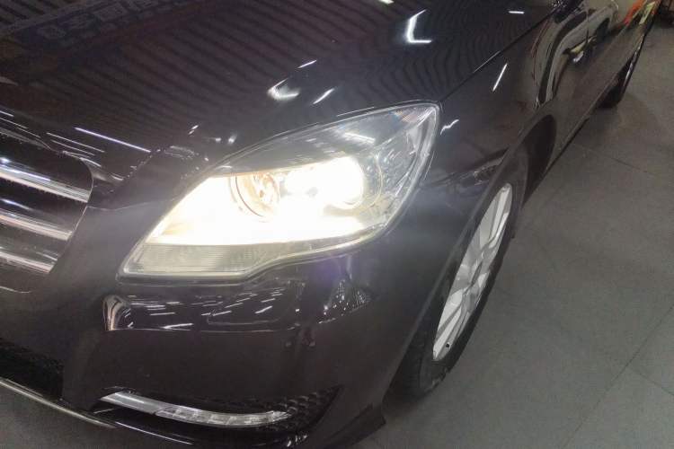Used Mercedes-Benz R-Class 2017 R 320 4MATIC Business Edition Prestige Model Left Front Headlight
