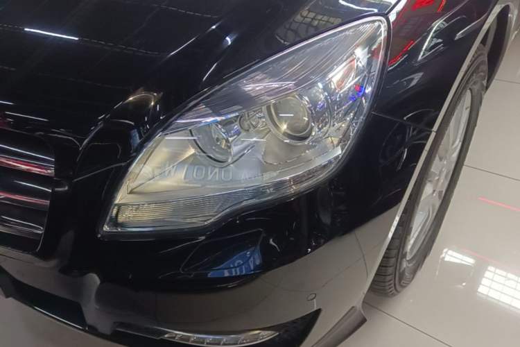Used Mercedes-Benz R-Class 2017 R 320 4MATIC Business Edition Prestige Model Left Front Headlight