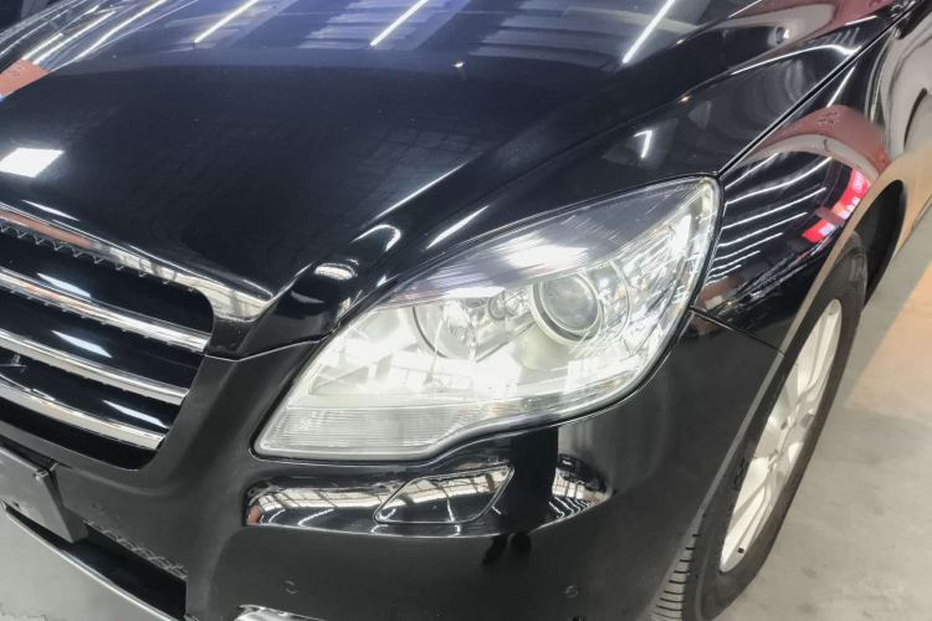 Used Mercedes-Benz R-Class 2017 R 320 4MATIC Business Edition Prestige Model Left Front Headlight