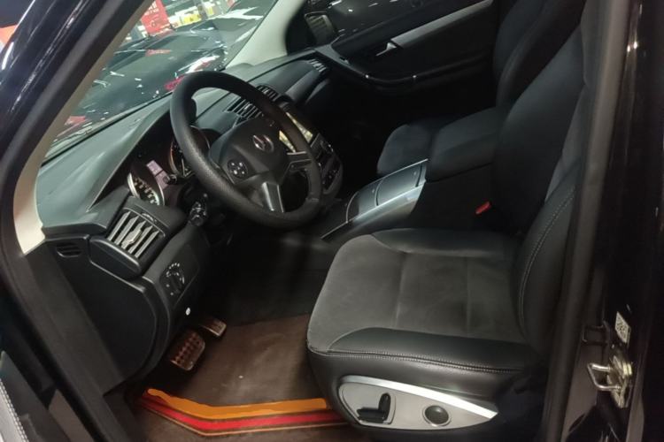 Used Mercedes-Benz R-Class 2017 R 320 4MATIC Business Edition Prestige Model Left Front Seat