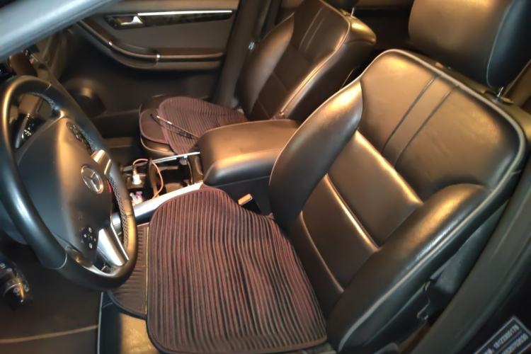 Used Mercedes-Benz R-Class 2017 R 320 4MATIC Business Edition Prestige Model Left Front Seat