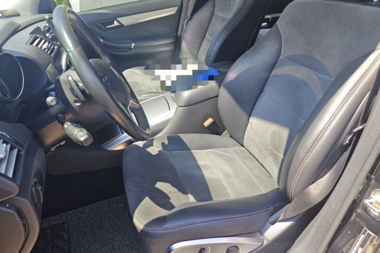 Used Mercedes-Benz R-Class 2017 R 320 4MATIC Business Edition Prestige Model Left Front Seat