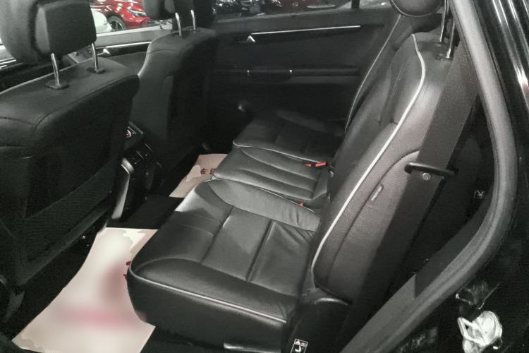 Used Mercedes-Benz R-Class 2017 R 320 4MATIC Business Edition Prestige Model Left Rear Seat