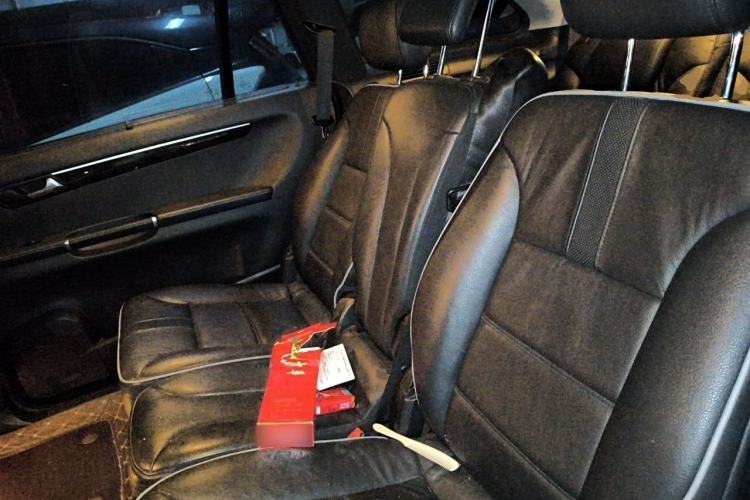 Used Mercedes-Benz R-Class 2017 R 320 4MATIC Business Edition Prestige Model Left Rear Seat