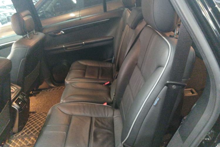 Used Mercedes-Benz R-Class 2017 R 320 4MATIC Business Edition Prestige Model Left Rear Seat