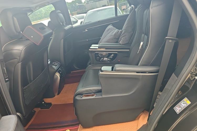 Used Mercedes-Benz R-Class 2017 R 320 4MATIC Business Edition Prestige Model Left Rear Seat