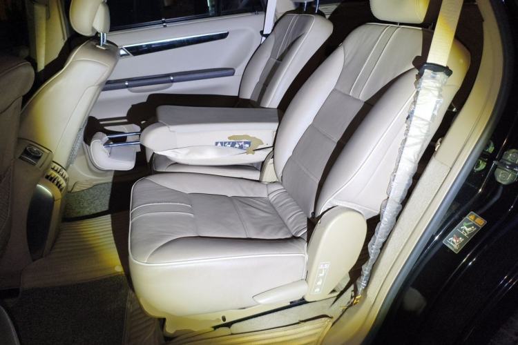 Used Mercedes-Benz R-Class  Left Rear Seat