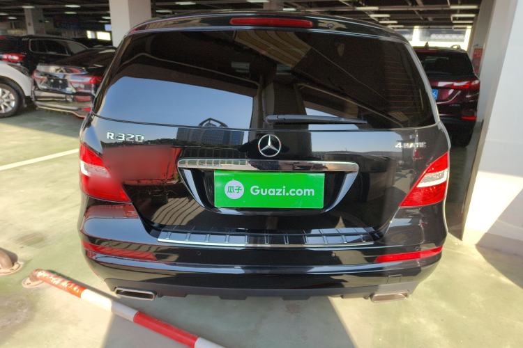 Used Mercedes-Benz R-Class 2017 R 320 4MATIC Business Edition Prestige Model Rear