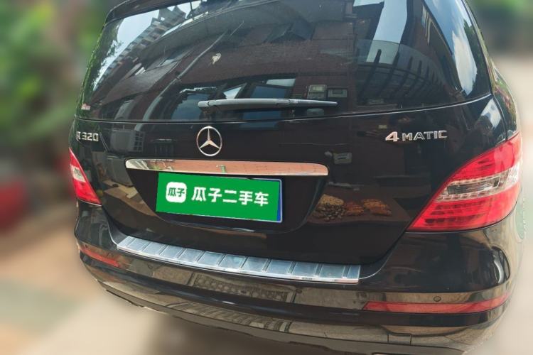 Used Mercedes-Benz R-Class 2017 R 320 4MATIC Business Edition Prestige Model Rear