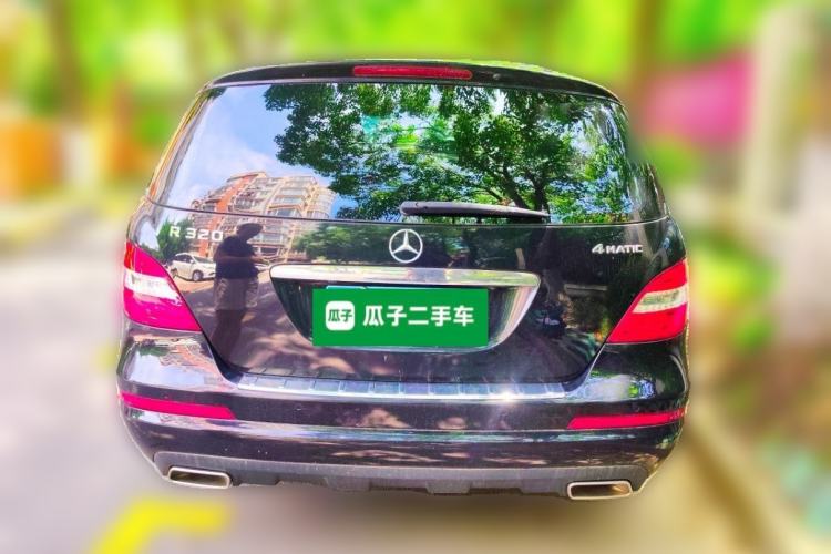 Used Mercedes-Benz R-Class 2017 R 320 4MATIC Business Edition Prestige Model Rear