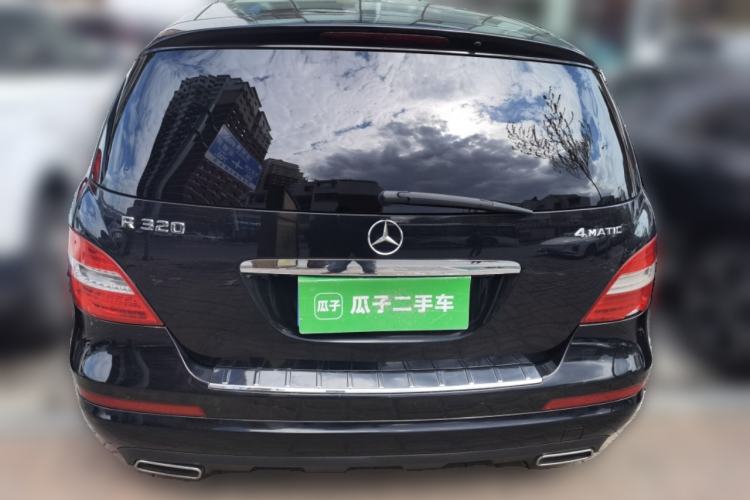 Used Mercedes-Benz R-Class 2017 R 320 4MATIC Business Edition Prestige Model Rear