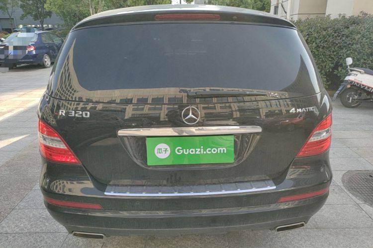 Used Mercedes-Benz R-Class 2017 R 320 4MATIC Business Edition Prestige Model Rear