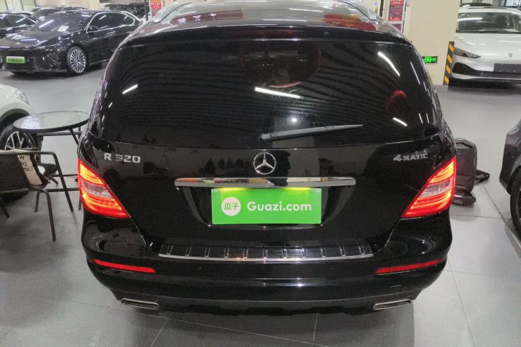 Used Mercedes-Benz R-Class 2017 R 320 4MATIC Business Edition Prestige Model Rear