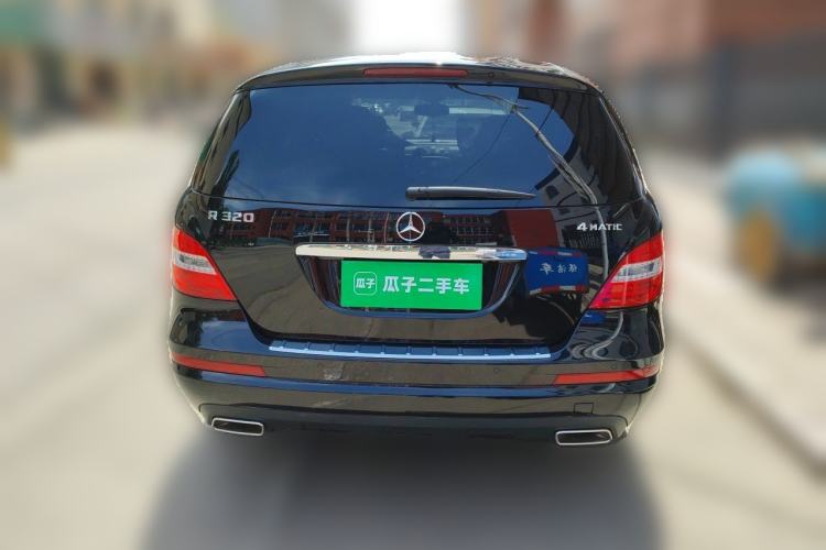 Used Mercedes-Benz R-Class 2017 R 320 4MATIC Luxury Collection Edition Rear