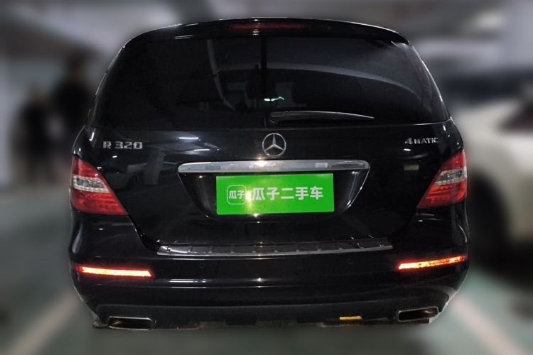 Used Mercedes-Benz R-Class 2017 R 320 4MATIC Business Edition Prestige Model Rear