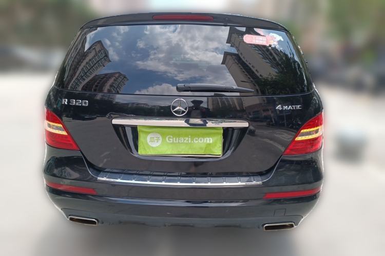 Used Mercedes-Benz R-Class 2017 R 320 4MATIC Business Edition Prestige Model Rear