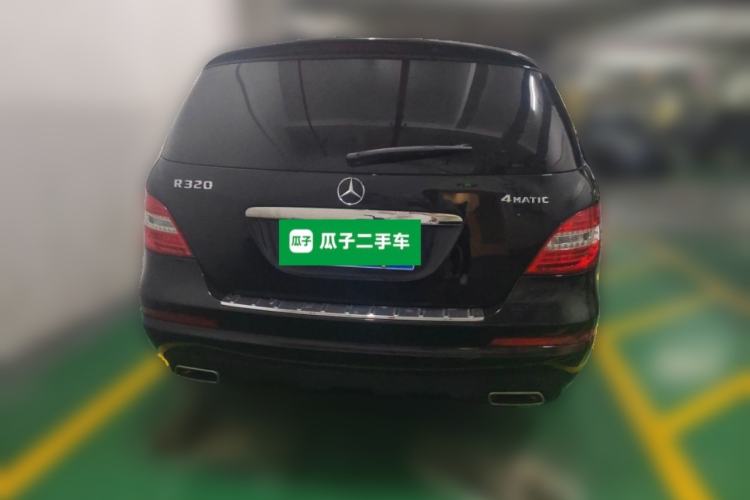 Used Mercedes-Benz R-Class 2017 R 320 4MATIC Business Edition Prestige Model Rear