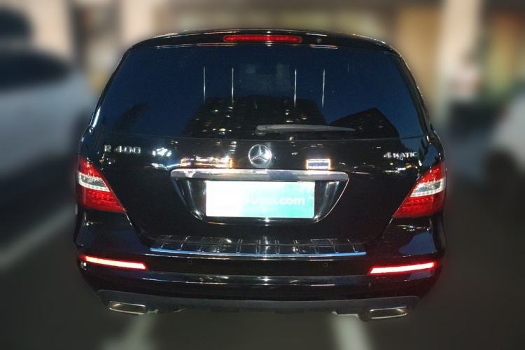Used Mercedes-Benz R-Class 2017 R 400 4MATIC Exclusive Edition Rear