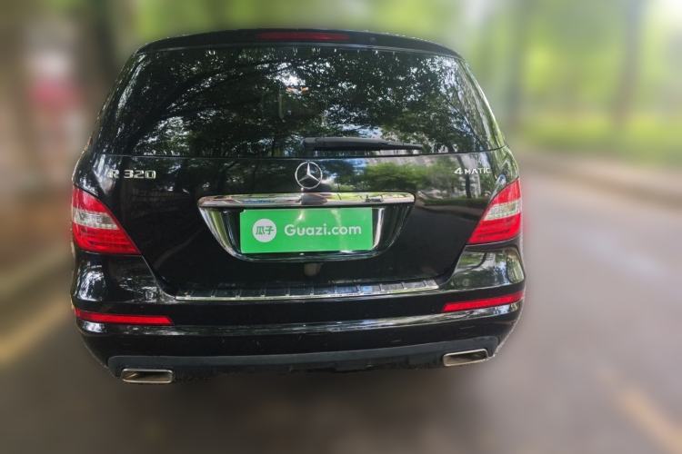 Used Mercedes-Benz R-Class 2017 R 320 4MATIC Business Edition Prestige Model Rear