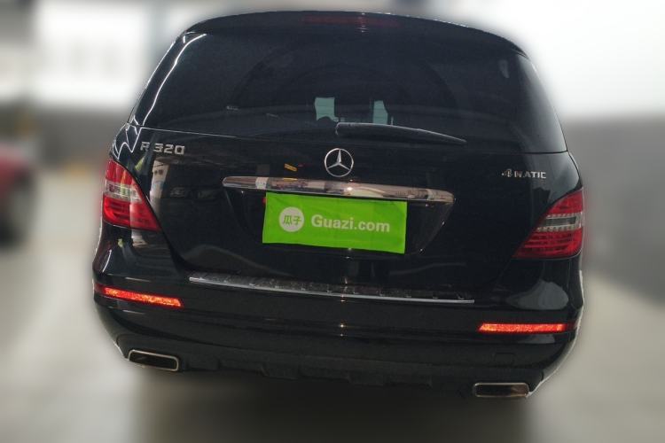 Used Mercedes-Benz R-Class 2017 R 320 4MATIC Business Edition Prestige Model Rear