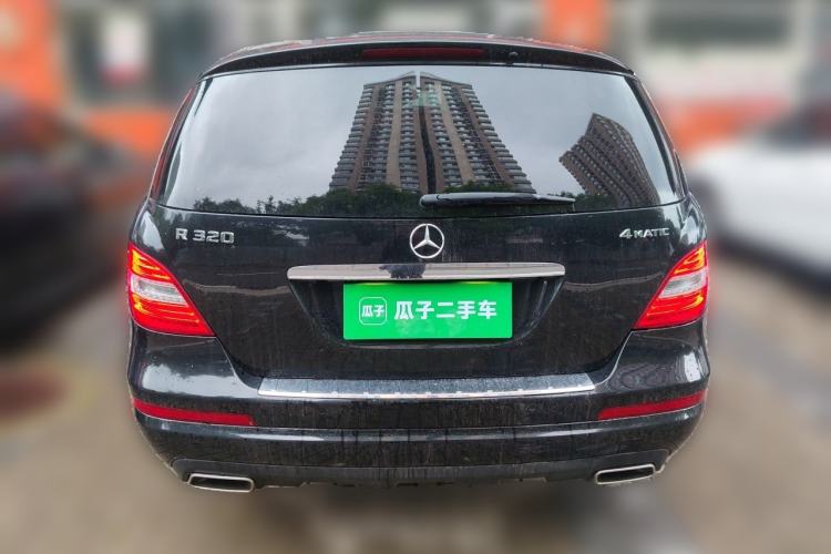 Used Mercedes-Benz R-Class 2017 R 320 4MATIC Luxury Collection Edition Rear
