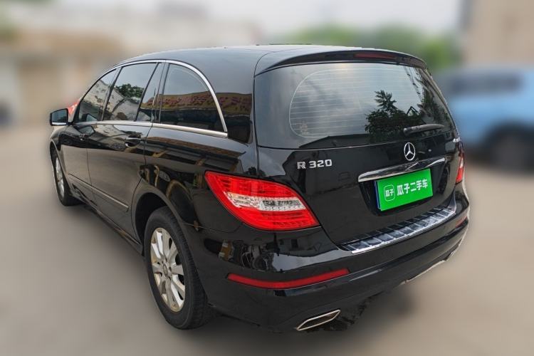 Used Mercedes-Benz R-Class 2017 R 320 4MATIC Business Edition Prestige Model Rear Left 45 Deg