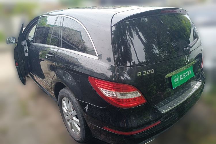 Used Mercedes-Benz R-Class 2017 R 320 4MATIC Business Edition Prestige Model Rear Left 45 Deg