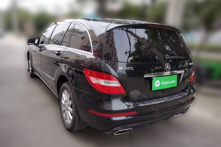 Used Mercedes-Benz R-Class 2017 R 320 4MATIC Business Edition Prestige Model Rear Left 45 Deg