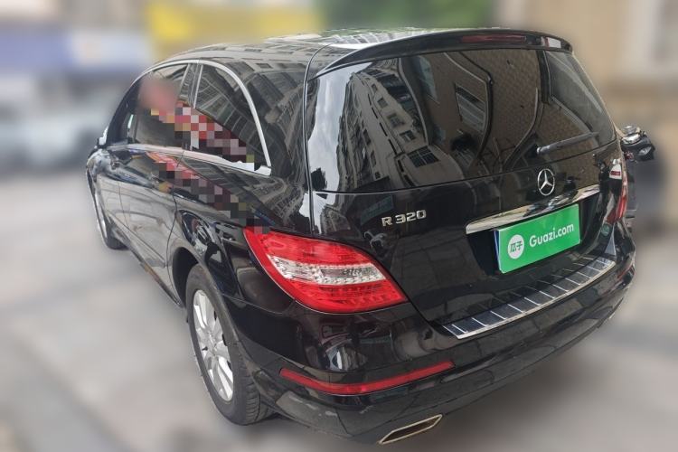 Used Mercedes-Benz R-Class 2017 R 320 4MATIC Business Edition Prestige Model Rear Left 45 Deg