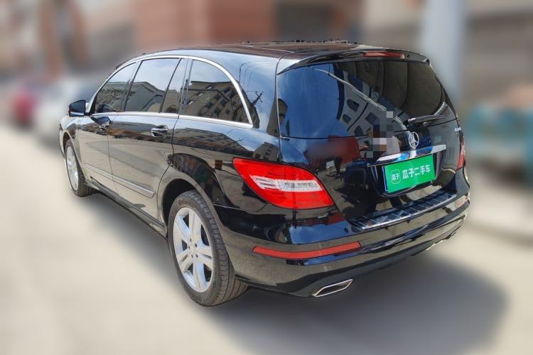 Used Mercedes-Benz R-Class 2017 R 320 4MATIC Luxury Collection Edition Rear Left 45 Deg