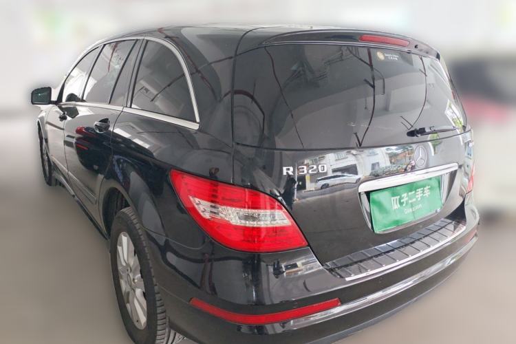 Used Mercedes-Benz R-Class 2017 R 320 4MATIC Business Edition Prestige Model Rear Left 45 Deg