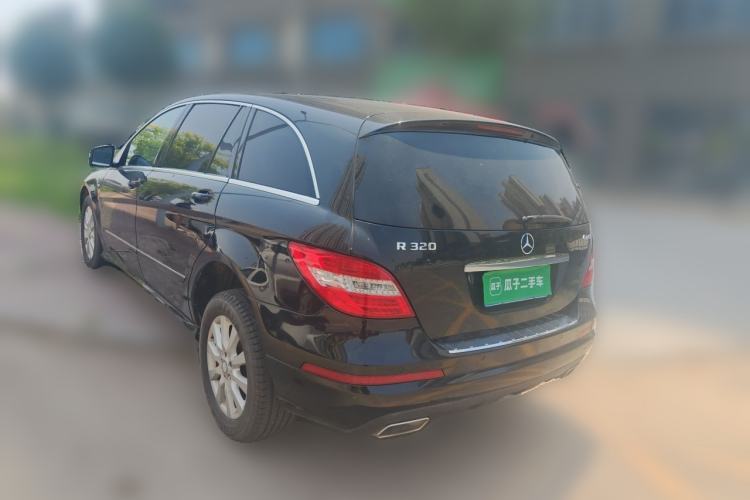 Used Mercedes-Benz R-Class 2017 R 320 4MATIC Business Edition Prestige Model Rear Left 45 Deg