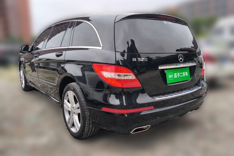 Used Mercedes-Benz R-Class 2017 R 320 4MATIC Luxury Collection Edition Rear Left 45 Deg