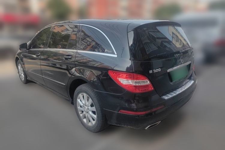Used Mercedes-Benz R-Class 2017 R 320 4MATIC Business Edition Prestige Model Rear Left 45 Deg