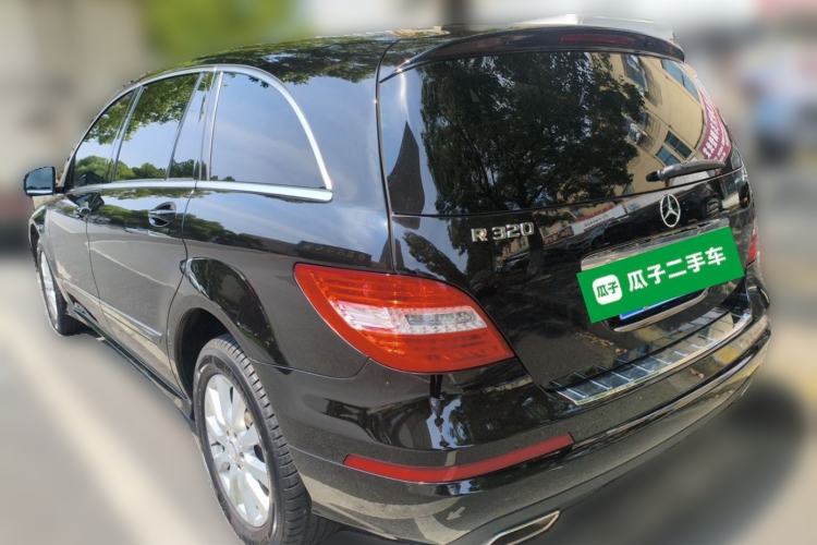 Used Mercedes-Benz R-Class 2017 R 320 4MATIC Business Edition Prestige Model Rear Left 45 Deg