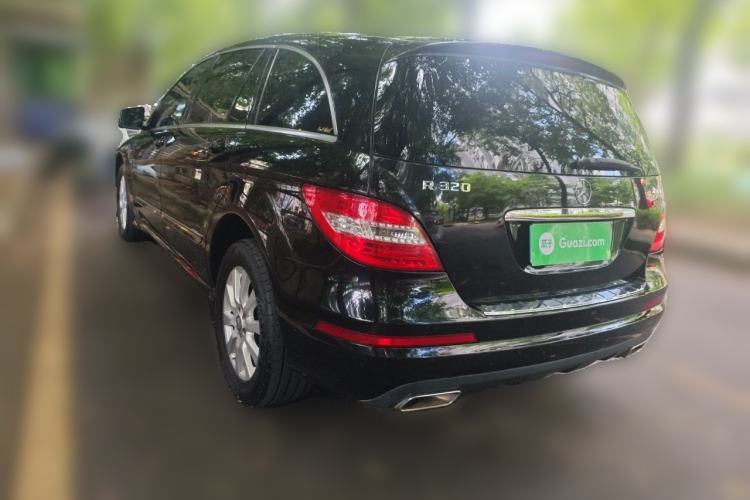 Used Mercedes-Benz R-Class 2017 R 320 4MATIC Business Edition Prestige Model Rear Left 45 Deg