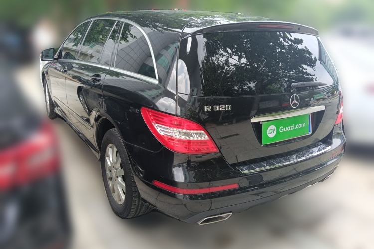 Used Mercedes-Benz R-Class 2017 R 320 4MATIC Business Edition Prestige Model Rear Left 45 Deg