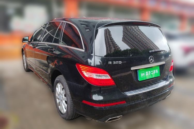 Used Mercedes-Benz R-Class 2017 R 320 4MATIC Luxury Collection Edition Rear Left 45 Deg